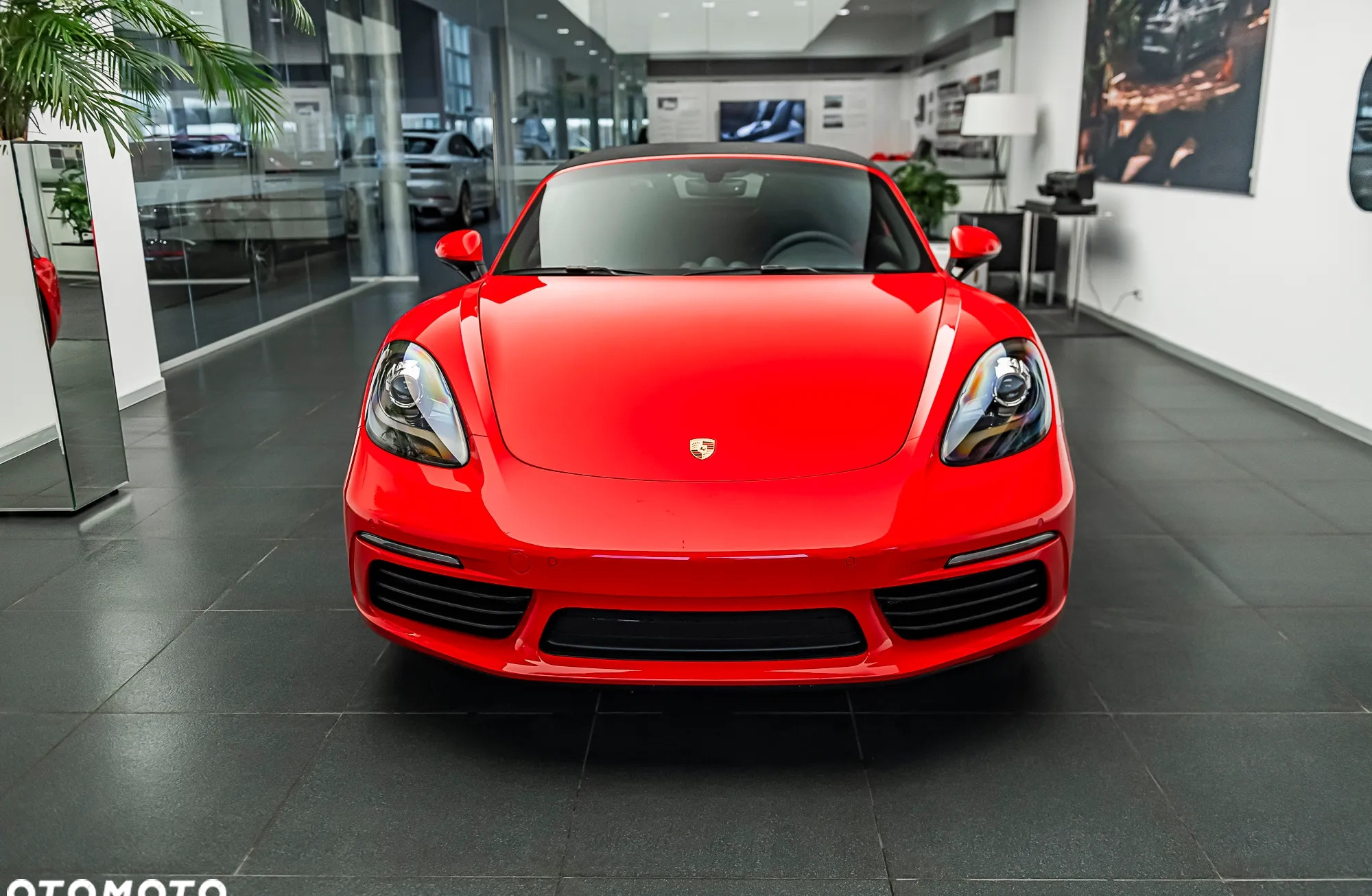 Porsche 718 Boxster cena 411236 przebieg: 10, rok produkcji 2023 z Kcynia małe 154